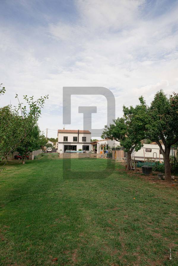 LA FAMILIA | LIMOUX (11300) – Image 2