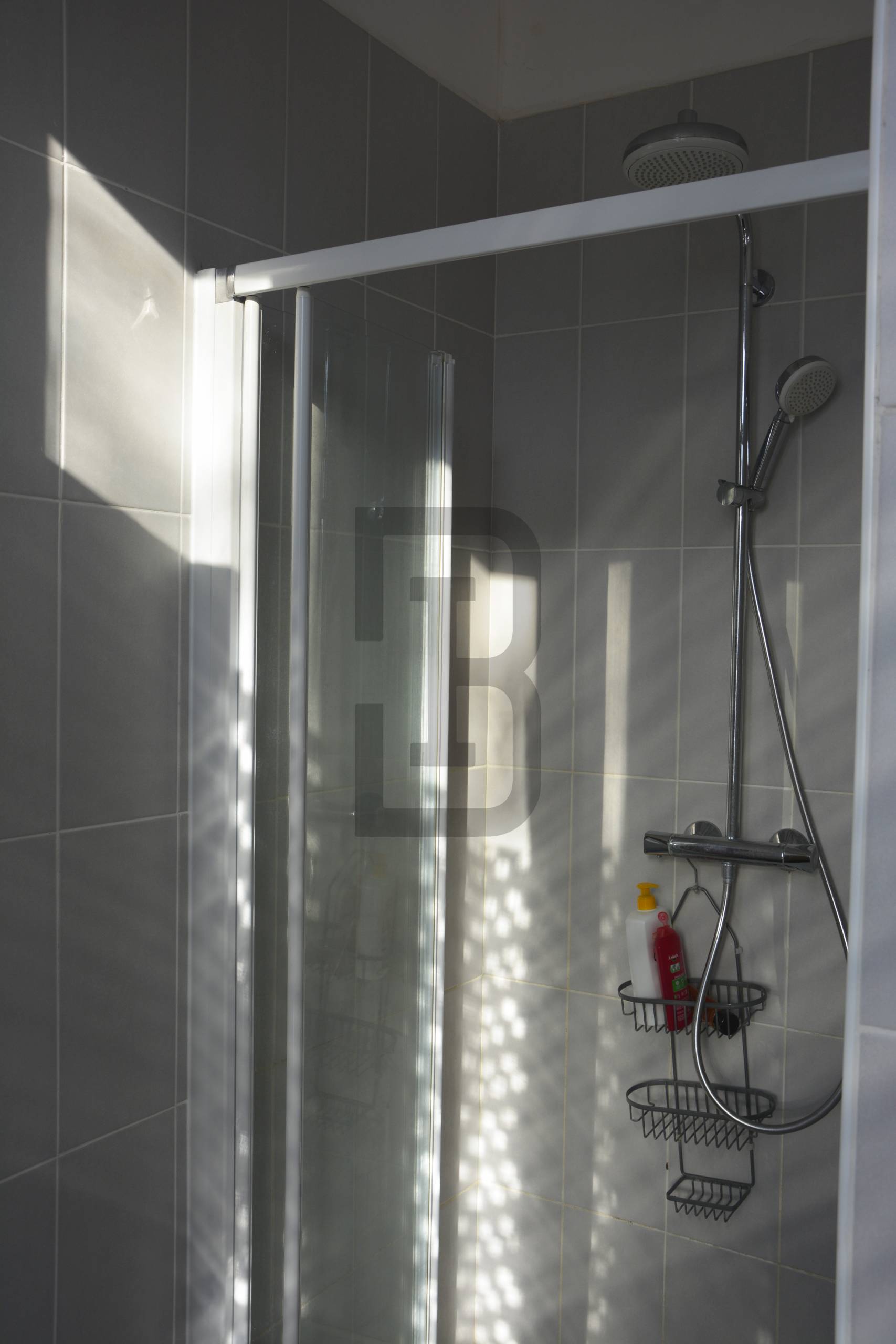 Vente d'une maison de 6 chambres à Quillan, par l'agence Bernard Immobilier.