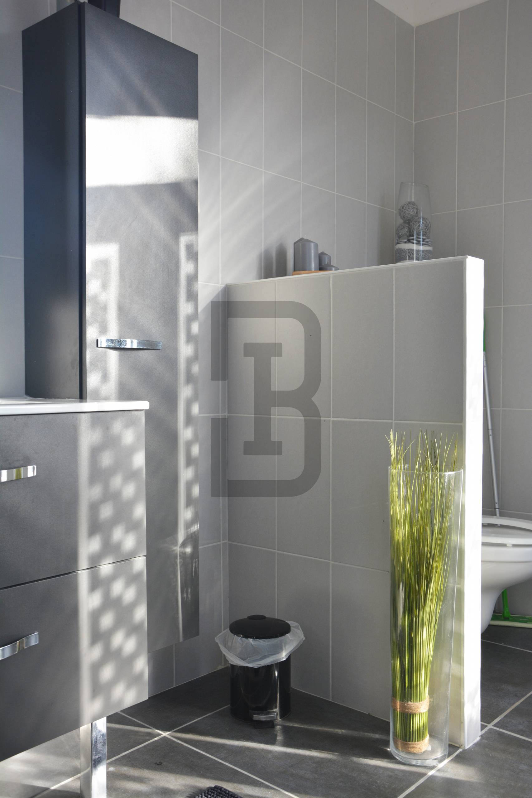 Vente d'une maison de 6 chambres à Quillan, par l'agence Bernard Immobilier.