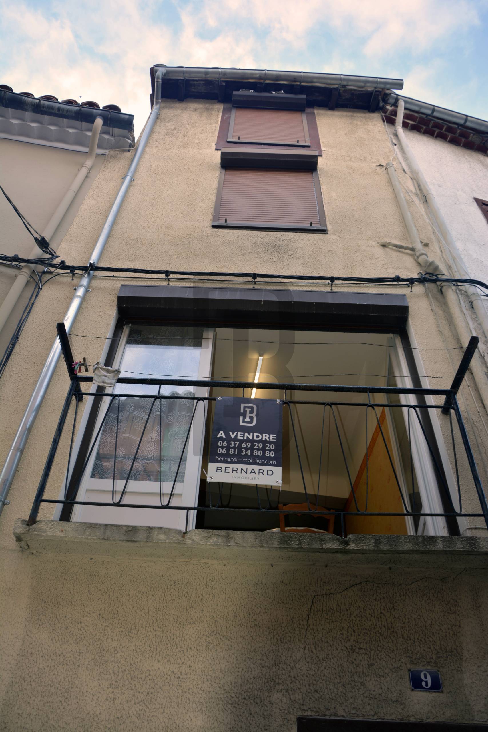 Maison composée de 2 chambres en vente à Quillan.