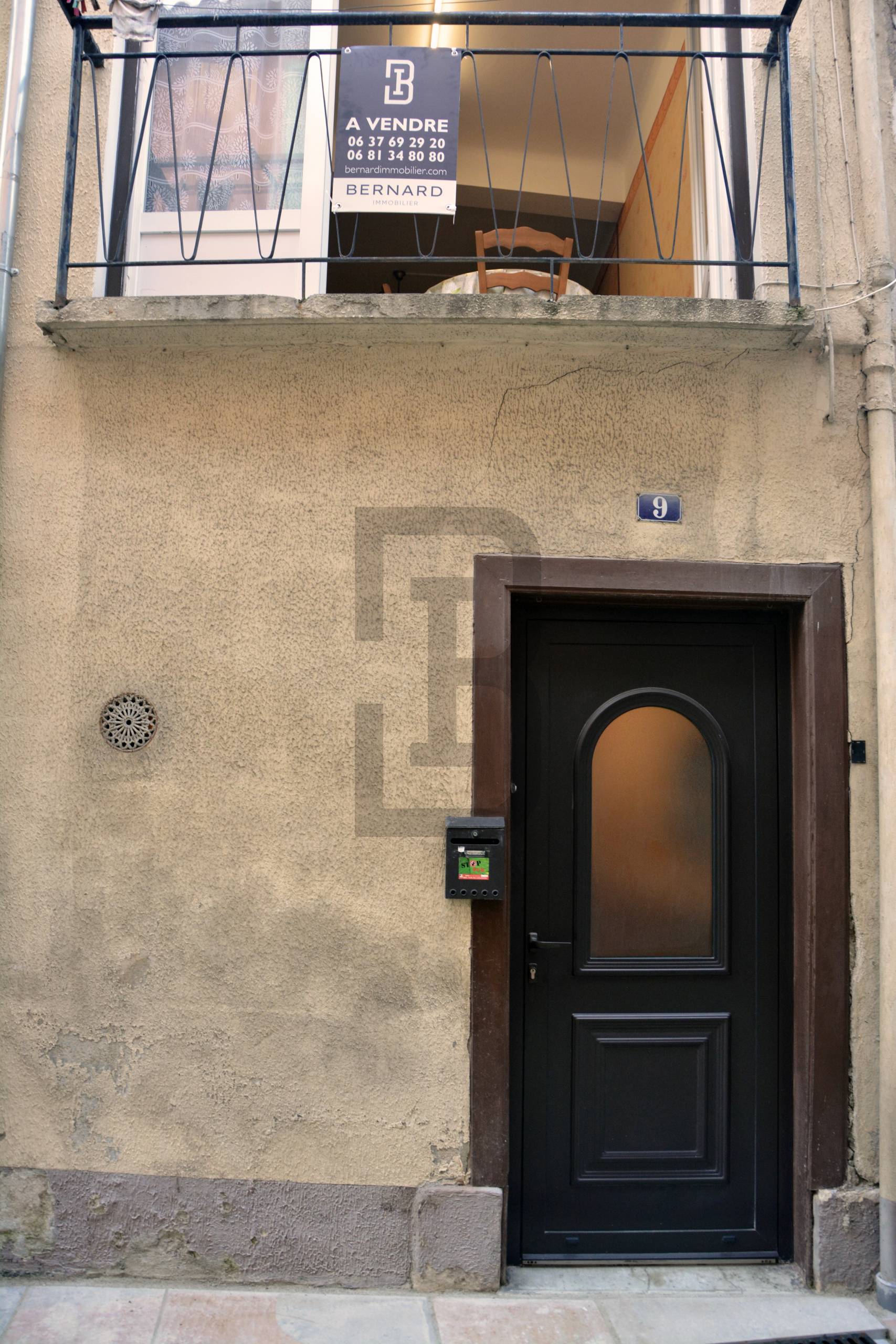 Maison composée de 2 chambres en vente à Quillan.