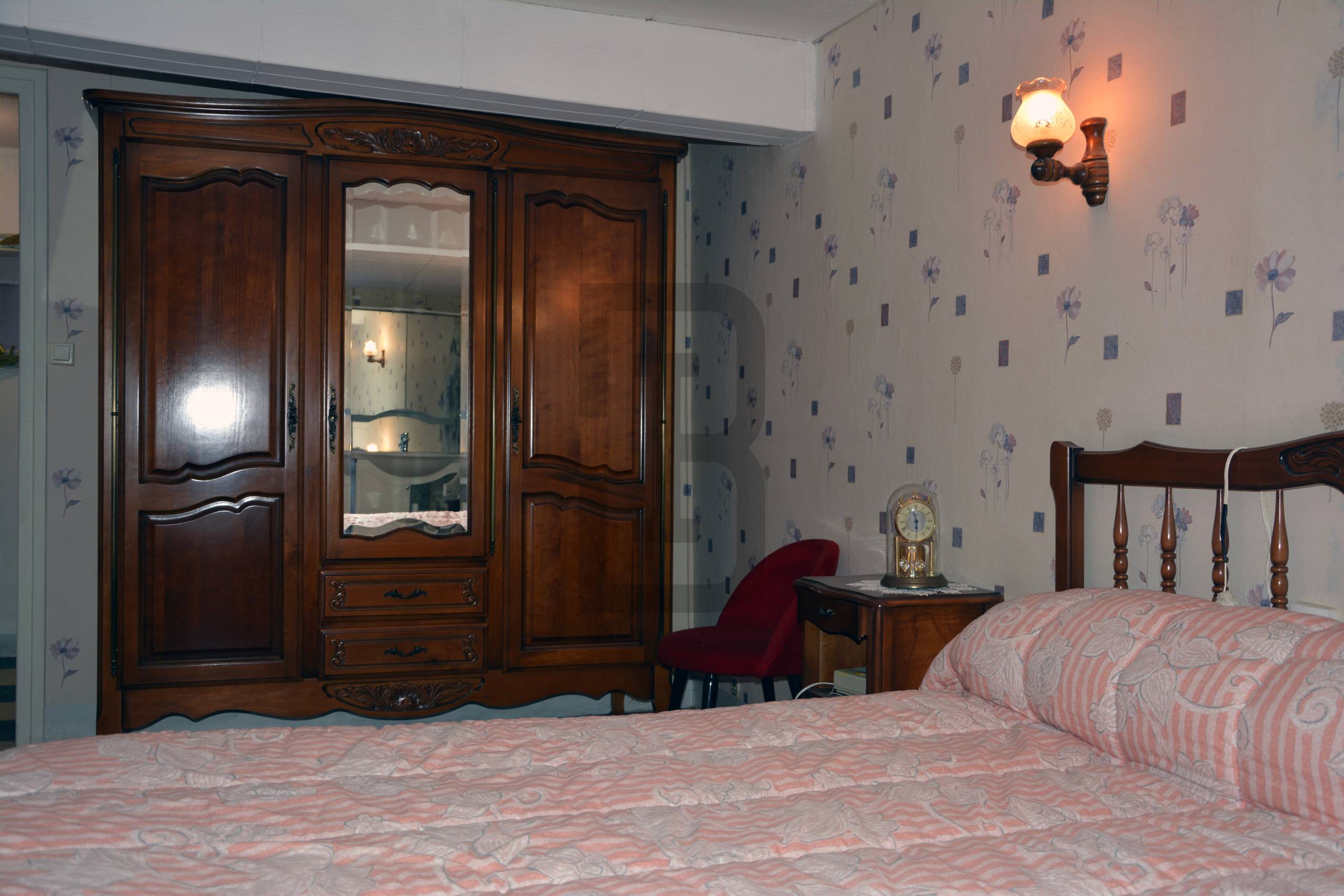 Maison composée de 2 chambres en vente à Quillan.