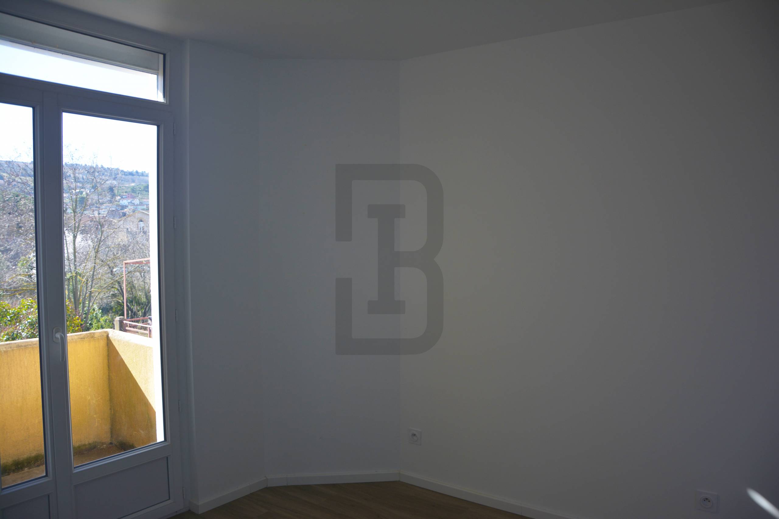 Ensemble immobilier OSCar composé de deux logements à Limoux.