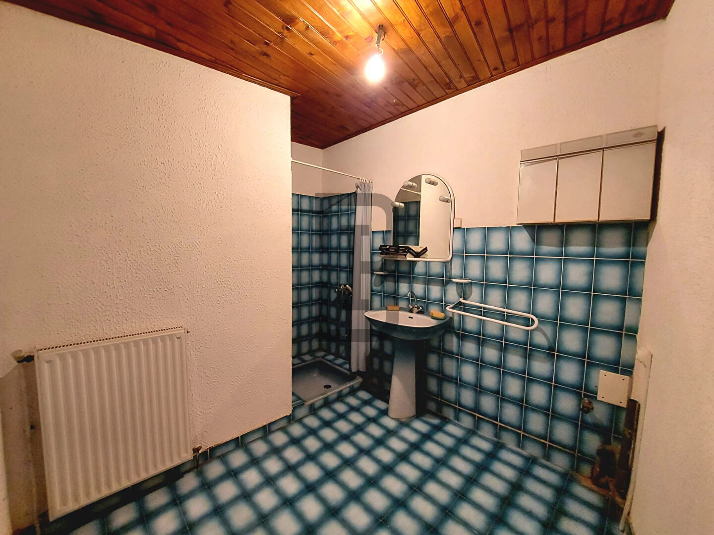 Découvrez cette maison de 108 m2 de plain-pied et composée de 3 pièces de 108 m2.