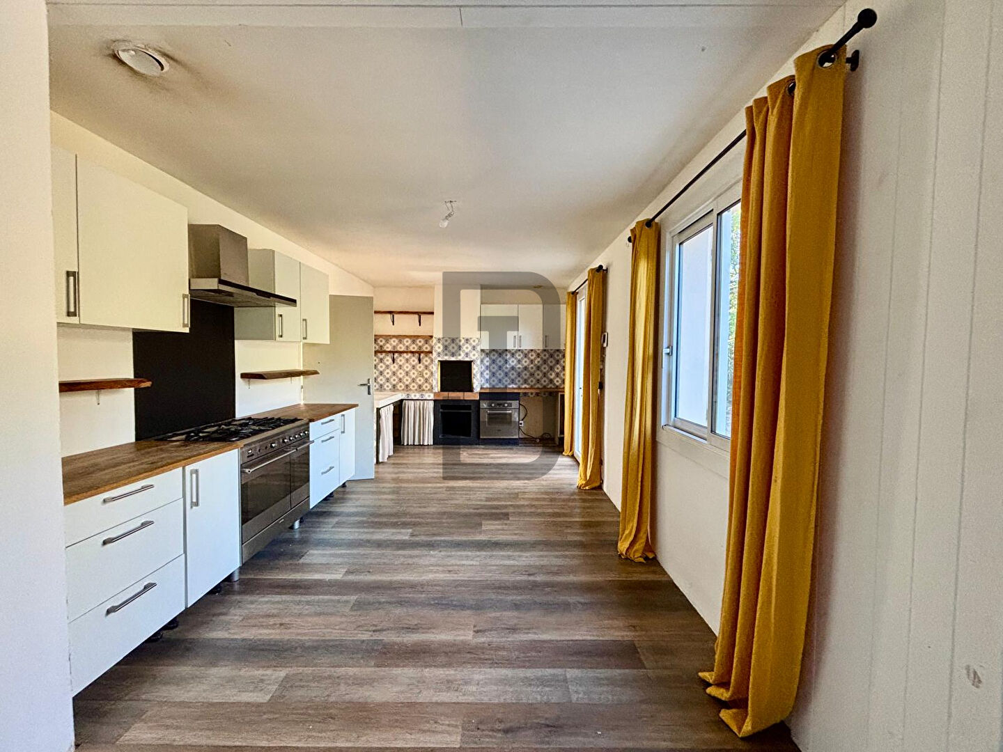 Maison à vendre à Pieusse.