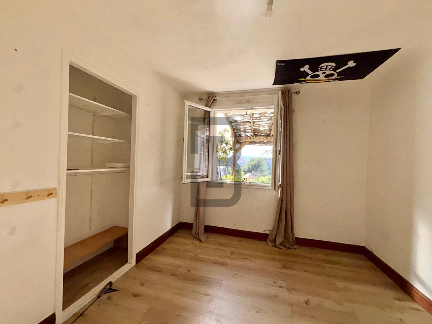 Maison à vendre à Pieusse.