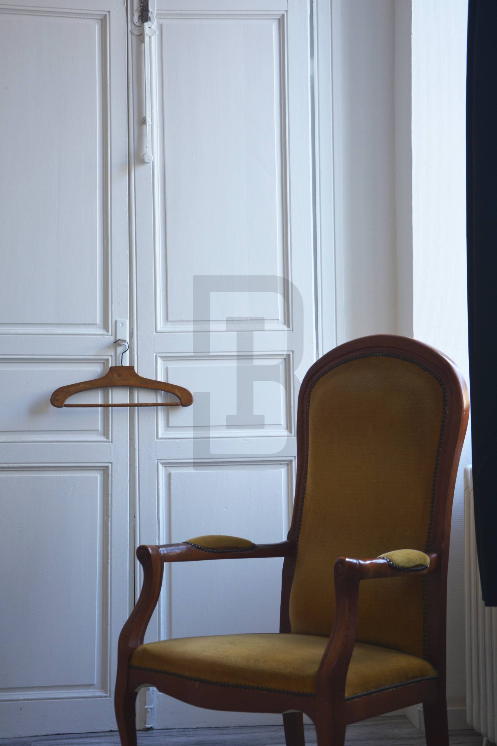 Appartement lumineux au première étage composé de deux chambres au coeur du centre ville de LIMOUX.
