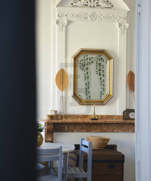 Appartement lumineux au première étage composé de deux chambres au coeur du centre ville de LIMOUX.