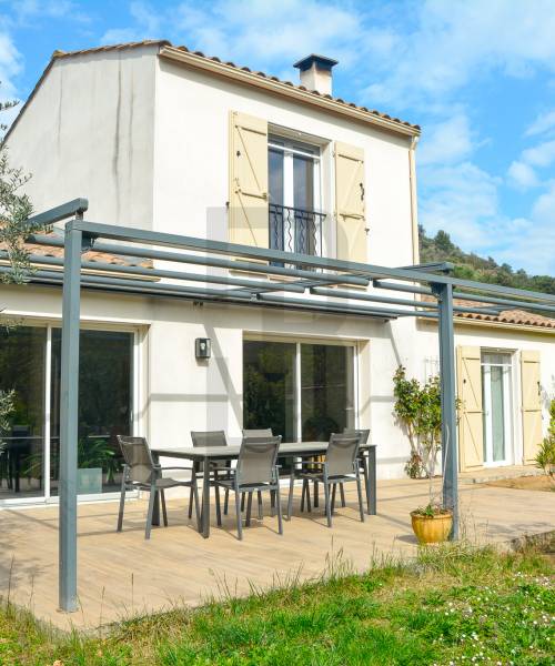 Charmante villa de 121 m2 située à Limoux.